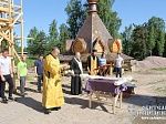 Освящение Креста колокольни в Сретенском