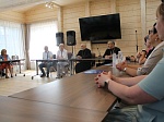 Отчетное собрание директоров Приозерских МОУ прошло в Саперном
