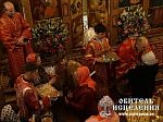 Пасхальная служба в храме Коневской иконы Божией Матери